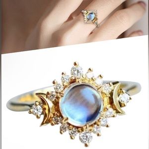 New Moonstone Golden Tone Inlaid Ring #8 Rhinestone bride Engagement Party